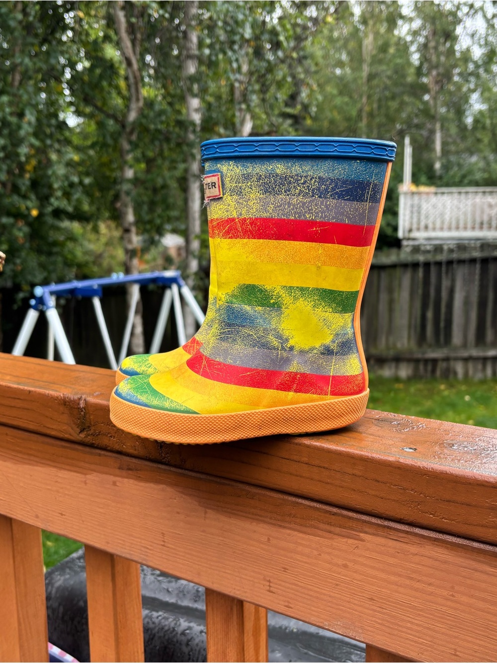 Hunter Kids Rainbow Stripe Rain Boots - Yellow/Red/Blue/Green/Orange